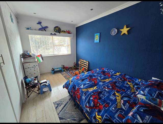 4 BEDROOM FREEHOLD FOR SALE IN BASSONIA